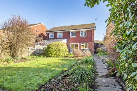 8 Eton Place, Marlow, SL7 2QA