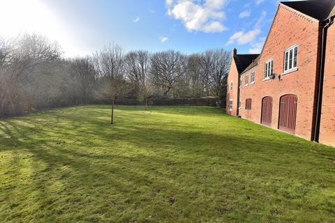 48 Chanterelle Gardens, Wolverhampton, WV4 5PT