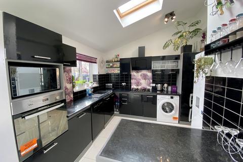 14 Holcombe Road, Blackpool, FY2 0SR