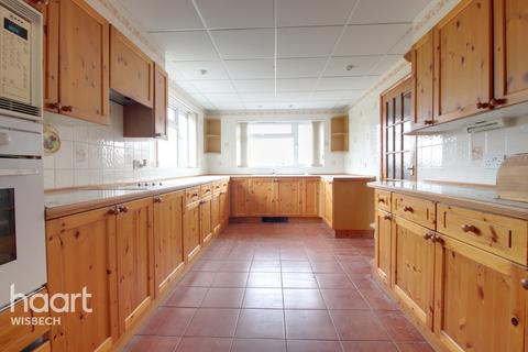 Threeways Chalk Road, Walpole St Peter, Wisbech, PE14 7PN