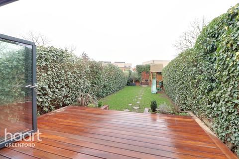57 Berkeley Avenue, Greenford, UB6 0NY
