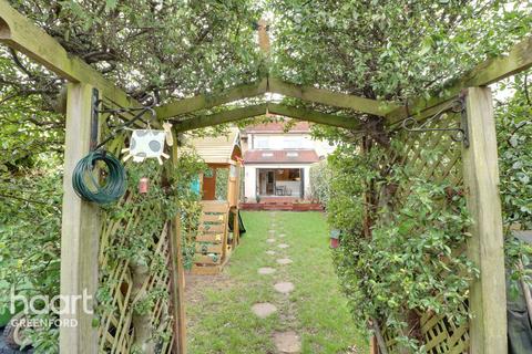 57 Berkeley Avenue, Greenford, UB6 0NY