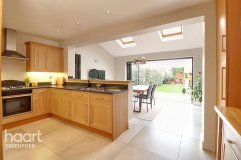 57 Berkeley Avenue, Greenford, UB6 0NY