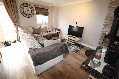 5 Camargue Road, Westbury Leigh, Westbury, BA13 3GG