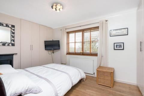 66 Birdbrook Road, Kidbrooke, London, SE3 9QP