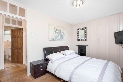 66 Birdbrook Road, Kidbrooke, London, SE3 9QP