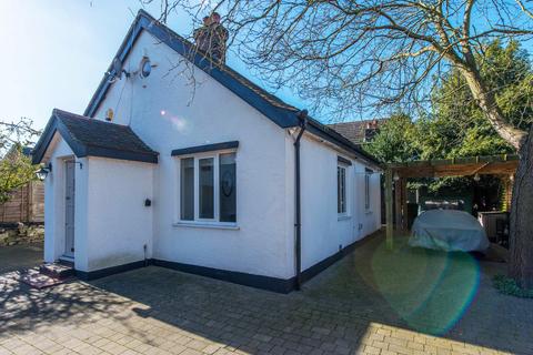 51 Guy Road, Wallington, SM6 7LZ