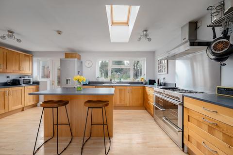 32 Arden Vale Road, Knowle, Solihull, B93 9NR