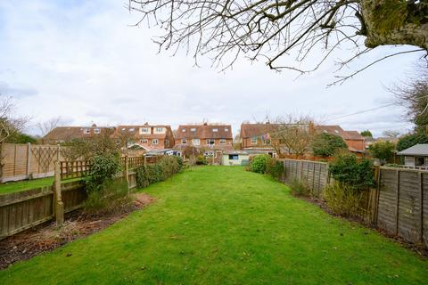 32 Arden Vale Road, Knowle, Solihull, B93 9NR