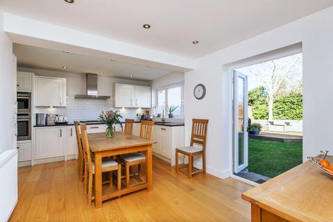 3 Kings Close, Kings Worthy, Winchester, SO23 7TE