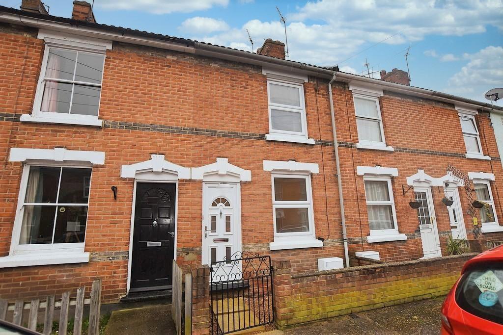 Victor Road, Colchester 2 bed terraced house to rent £1,000 pcm (£231 pw)