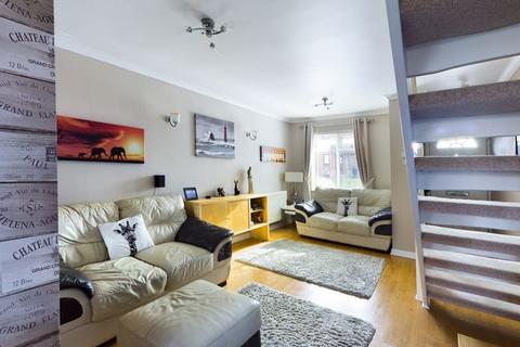 14 Brimfield Road, Purfleet-on-thames, RM19 1RG