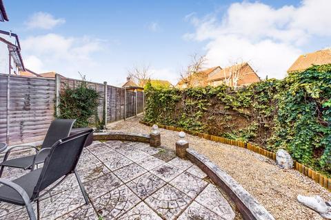 14 Brimfield Road, Purfleet-on-thames, RM19 1RG