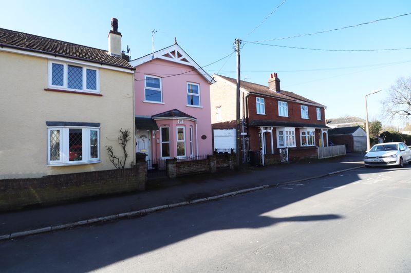 Spring Road, Brightlingsea 3 bed detached house for sale £262,500