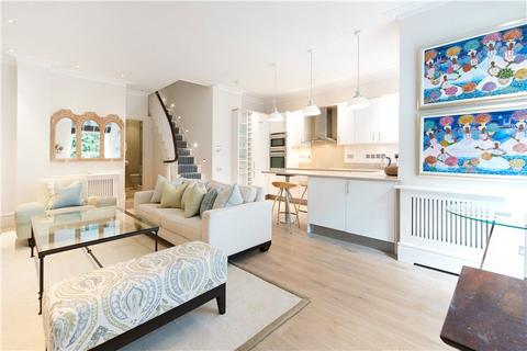 2 bedroom duplex to rent, Kensington Court, Kensington, London, W8