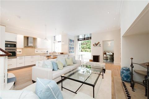 2 bedroom duplex to rent, Kensington Court, Kensington, London, W8