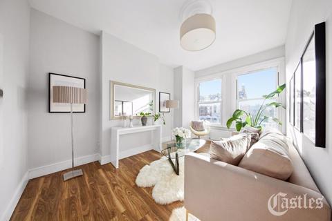 90a Marlborough Road, London, N22 8NN