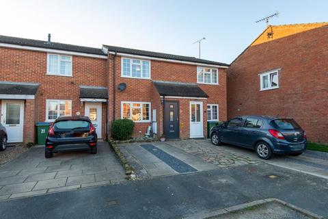 22 Fenhurst Close, Horsham, RH12 1UX