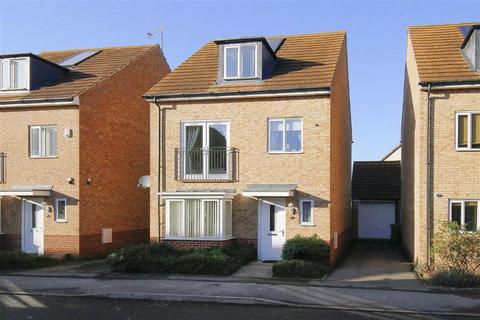 10 Blythebridge, Broughton, Milton Keynes, MK10 7AY