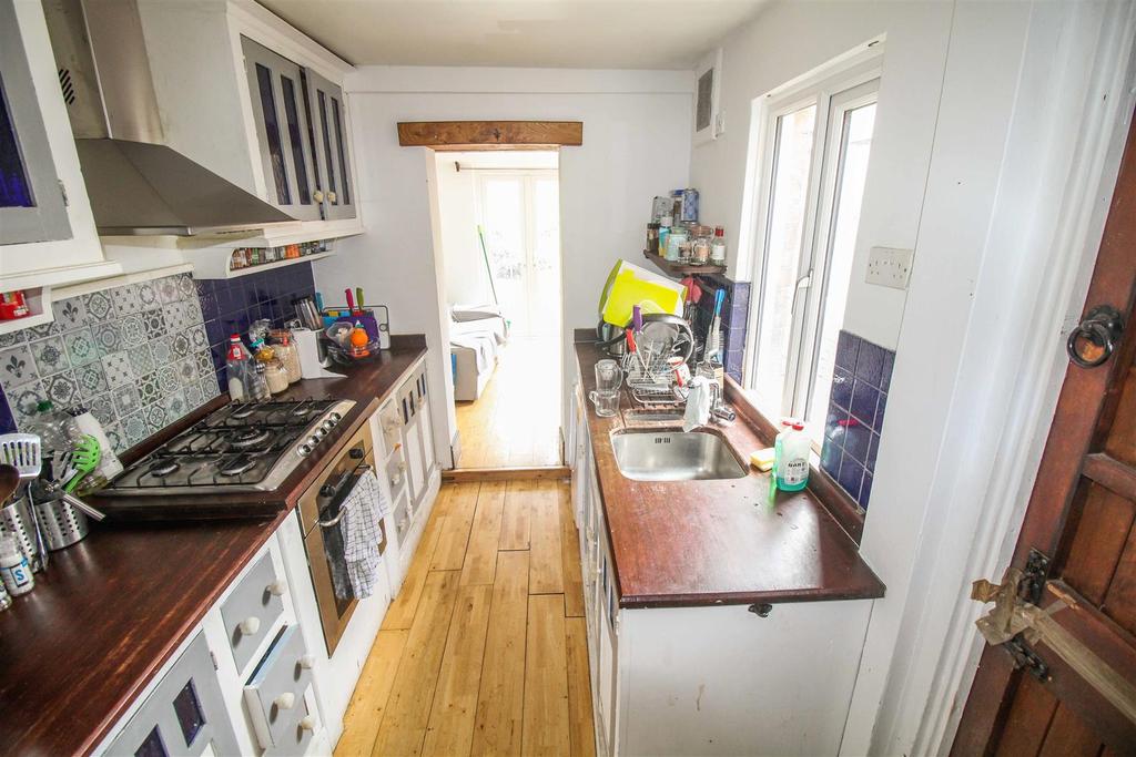 Kitchen.JPEG