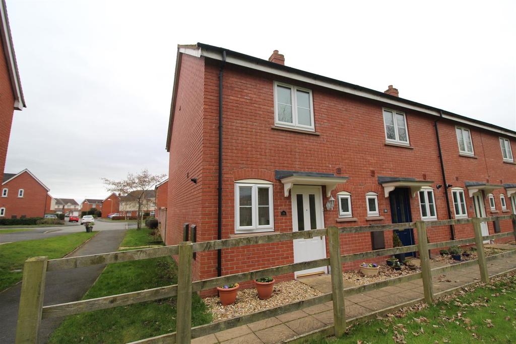 Harris Croft, Wem, Shrewsbury 2 bed end of terrace house £153,000