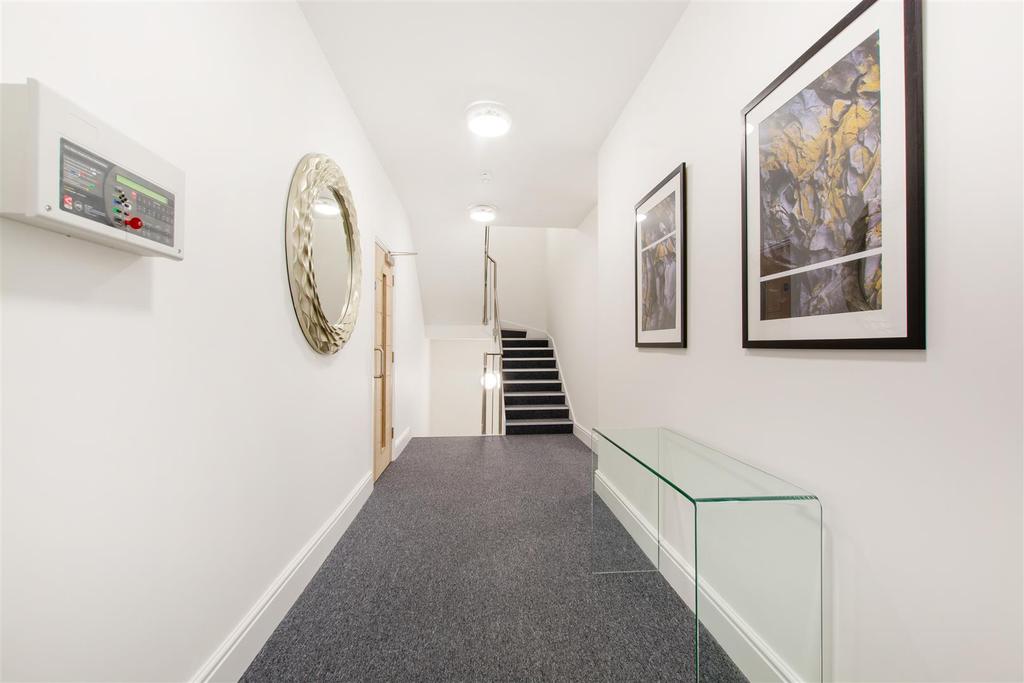 Exterior, 193 Anerley Road, SE20-3.jpg