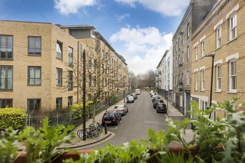 undefined, Gifford Street, Islington, N1