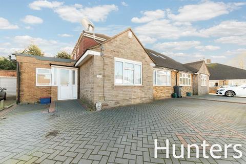 22 Grange Close, Hounslow, TW5 0HW