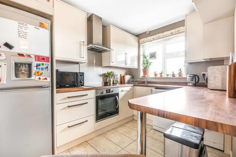 66 Tattersall Close, London, SE9 6ET