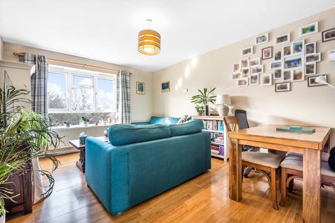 66 Tattersall Close, London, SE9 6ET