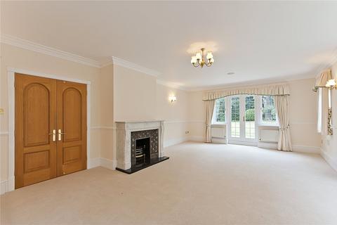 5 bedroom detached house to rent, Eriswell Crescent, Burwood Park, Walton-On-Thames, Surrey, KT12