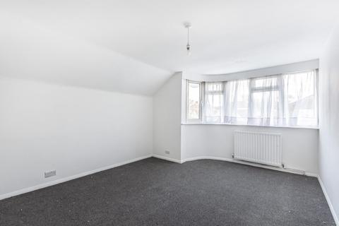 41 Sandy Ridge, Chislehurst, BR7 5DP