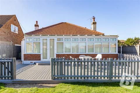 10 Albert Drive, Basildon, SS15 5UT
