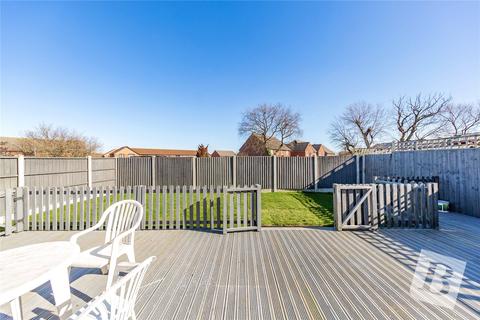 10 Albert Drive, Basildon, SS15 5UT