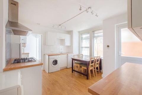 14a Shortlands Gardens, Bromley, BR2 0EA