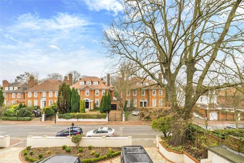 Flat D, 68 Redington Road, London, NW3 7RS