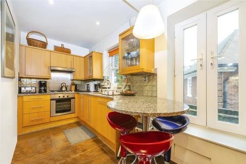 Flat D, 68 Redington Road, London, NW3 7RS