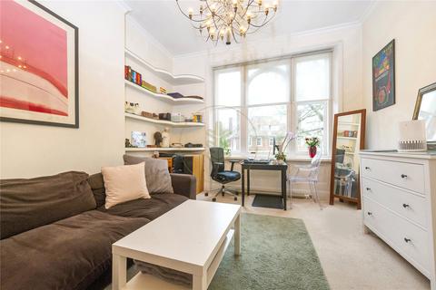 Flat D, 68 Redington Road, London, NW3 7RS