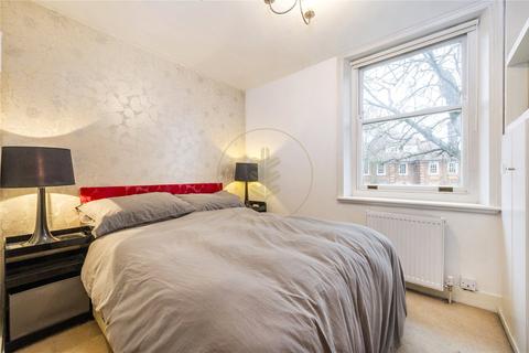 Flat D, 68 Redington Road, London, NW3 7RS