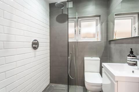 59a Antill Road, London, E3 5BT