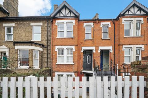 116b Boston Road, London, W7 2EP