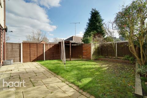 34 Bramble Road, Witham, CM8 2XA