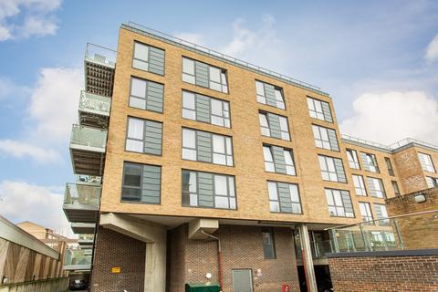 Aubers Ridge Court,Bow, E3