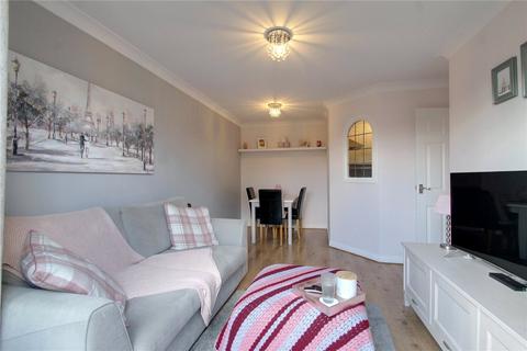 Flat 20, Lady Hamilton Court, 50 Barnstaple Road, Southend-on-sea, SS1 3QH
