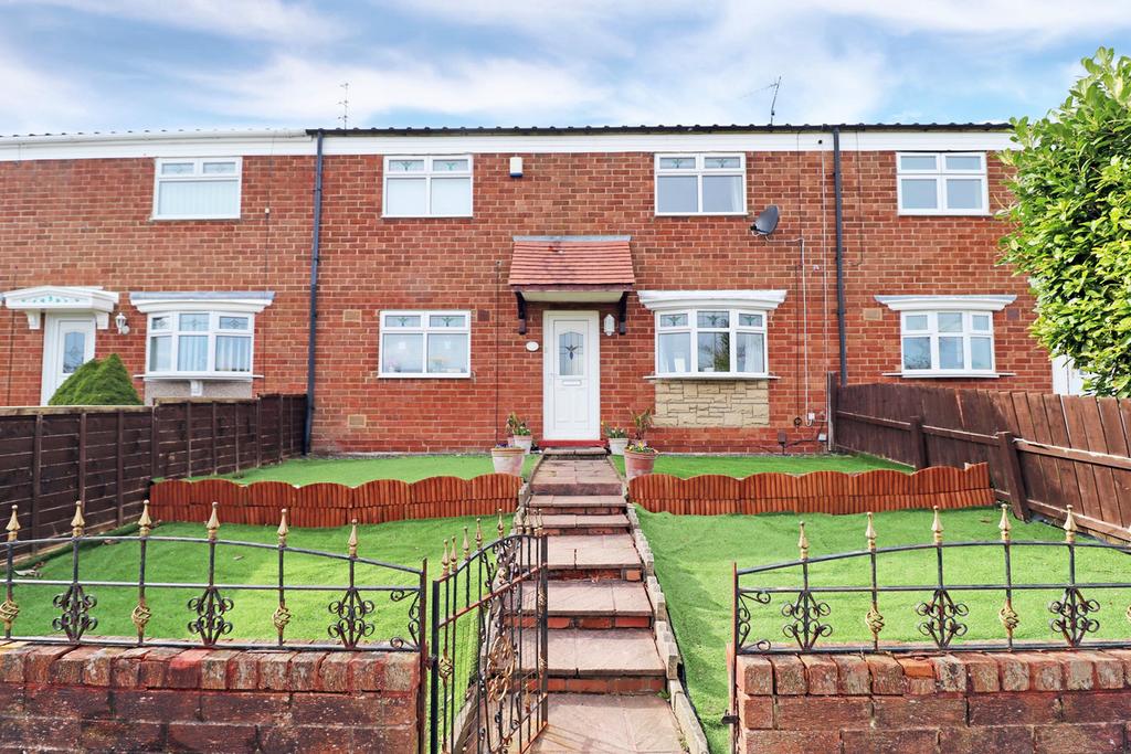 St Davids Walk, hartlepool, TS26 3 bed terraced house £99,995