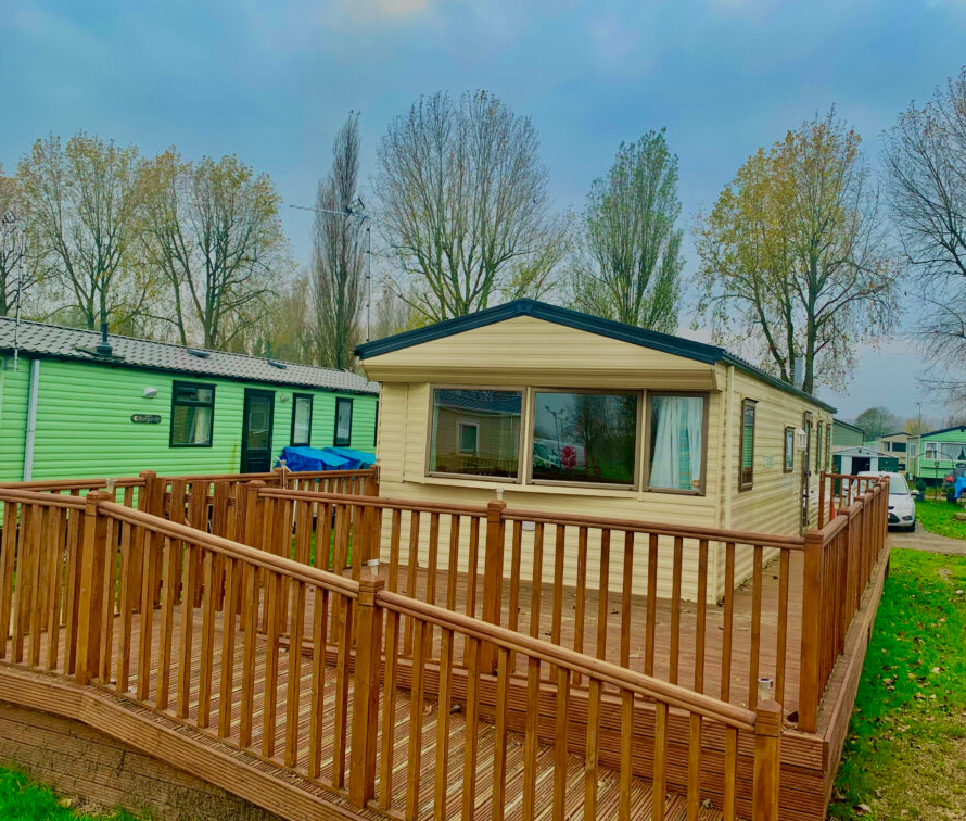 Billing Aquadrome Holiday Park, Northampton, Northamptonshire 3 bed static caravan £32,995