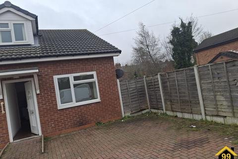 3 bedroom detached bungalow to rent, KENILWORTH CLOSE, TIPTON, WEST MIDLANDS, DY4