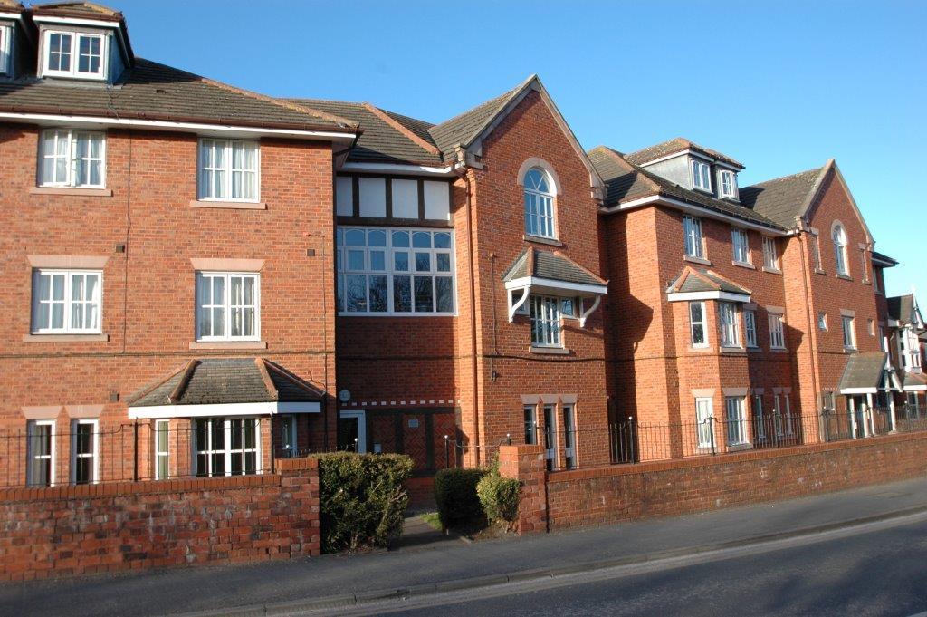 Heathcote Close, Chester, CH2 2 bed apartment £655 pcm (£151 pw)