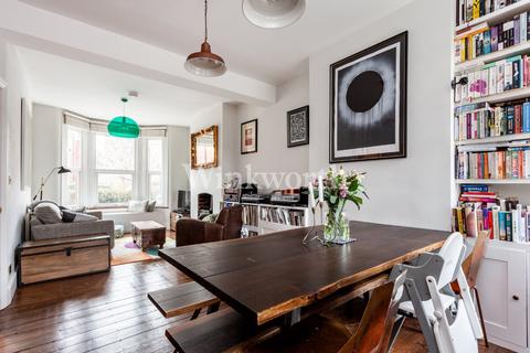 86 Graham Road, London, N15 3NJ