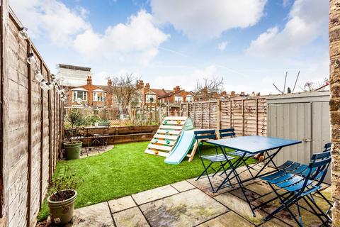 86 Graham Road, London, N15 3NJ